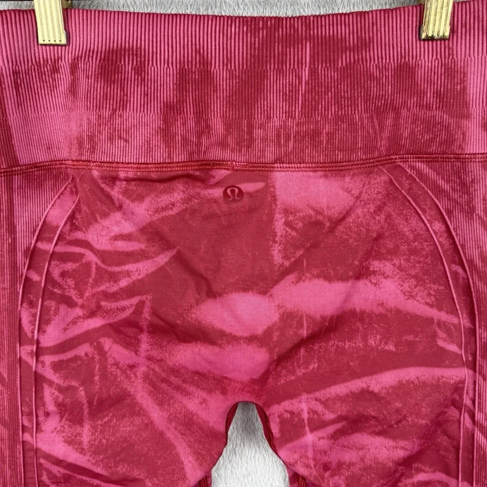 Lululemon Ebb‎ to Street Leggings Womens 6 Pink Tie Dye Gym Compression Cropped